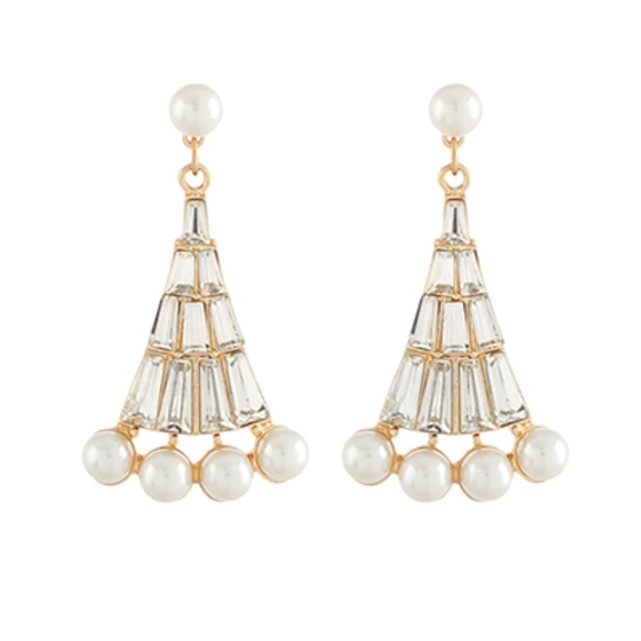 Pearl Trim Triangle Rhinestone Earrings - Picture 1 of 2